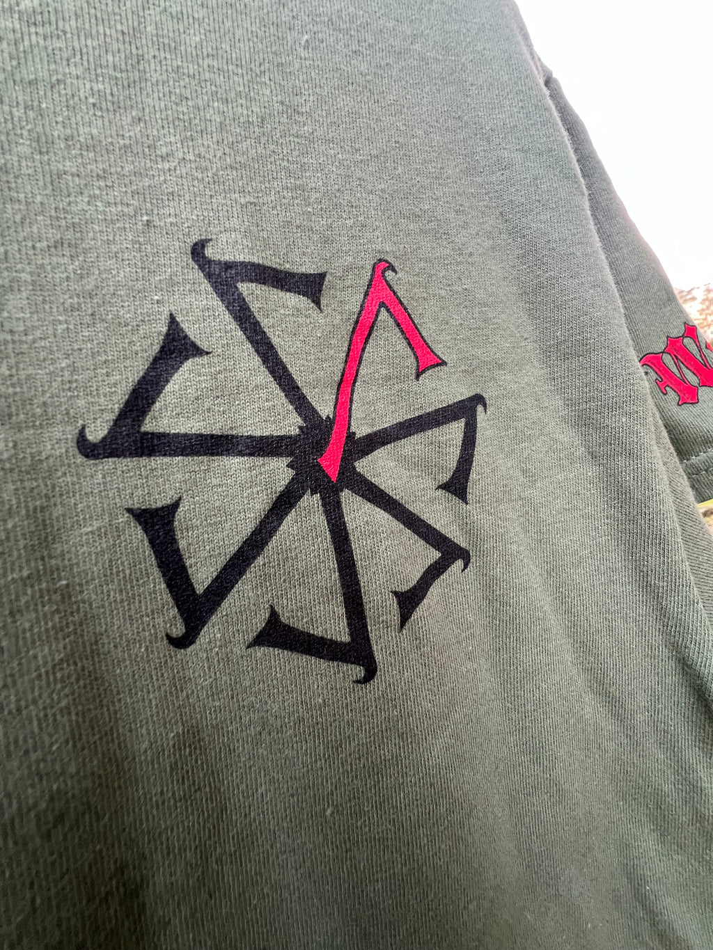 Wrath Tee "Finn" Olive