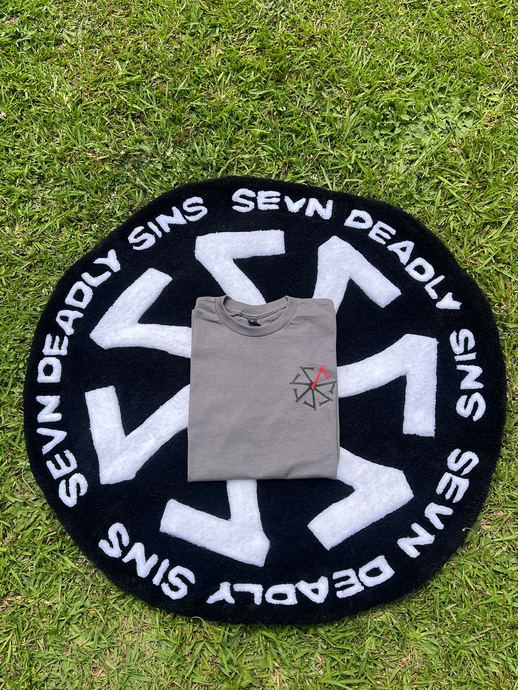 Wrath Tee "Finn" Gray